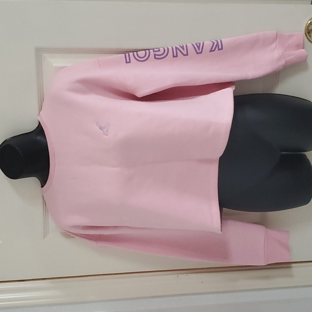 Kangol barbie pink monogram sleeve cropped sweatshirt size medium new‎